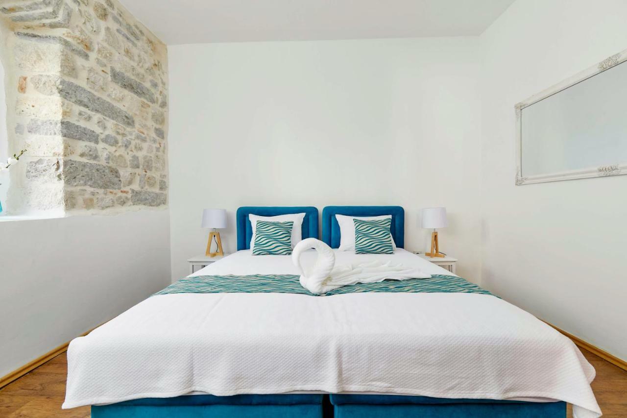 La Rocca Apartment Old Town Котор Екстер'єр фото